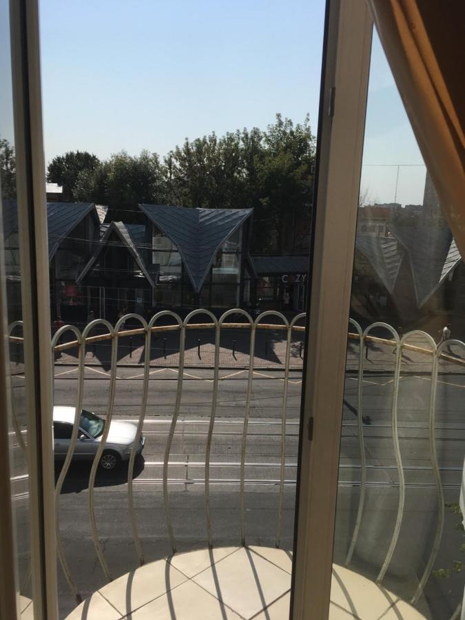 Beautiful Apartment In The Center Of Vinnycja Esterno foto