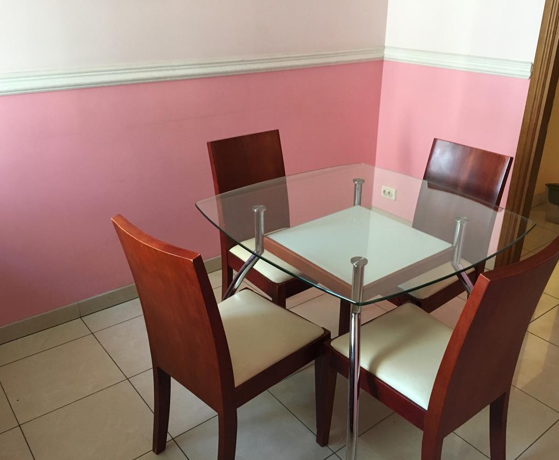 Beautiful Apartment In The Center Of Vinnycja Esterno foto